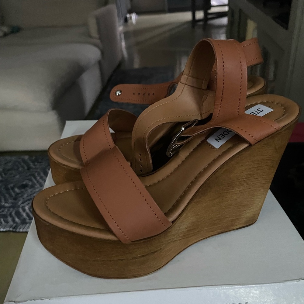 Steve Madden Brown Wedge Sandals